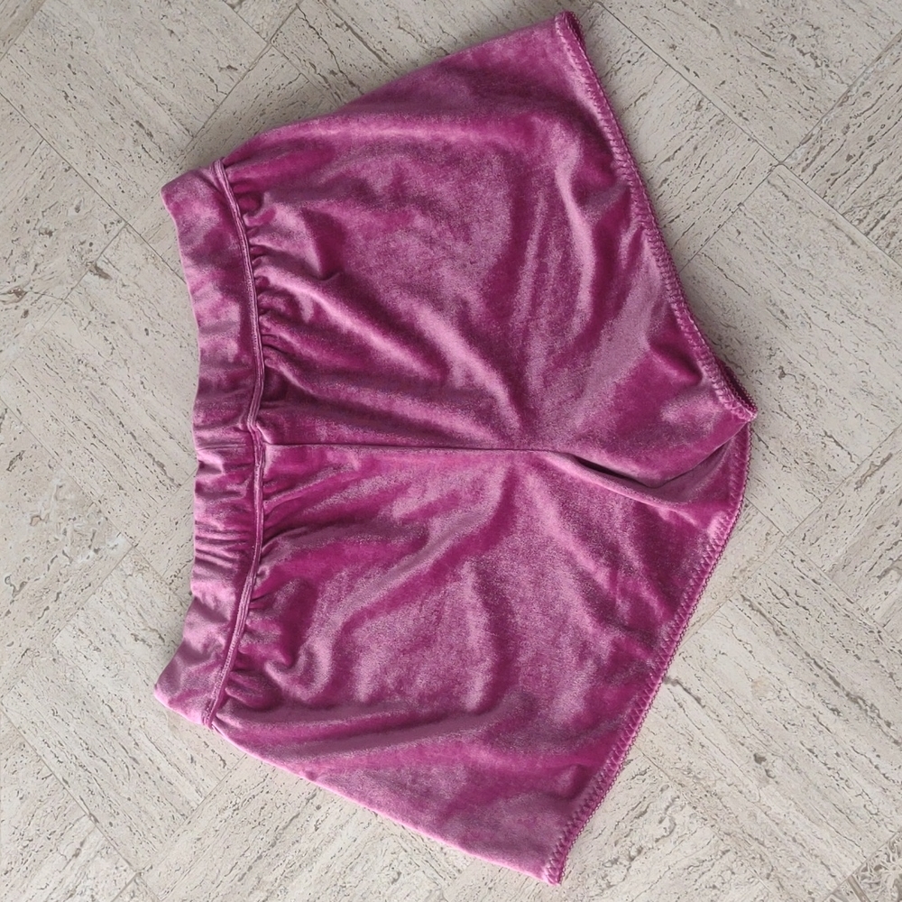 Fabletics shorts - Picture 2 of 3